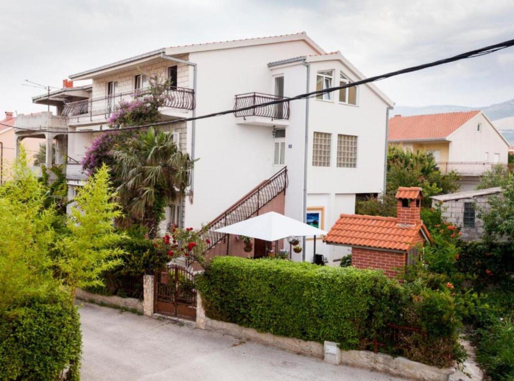 Apartment Dalmatia Kastela Ngoại thất bức ảnh