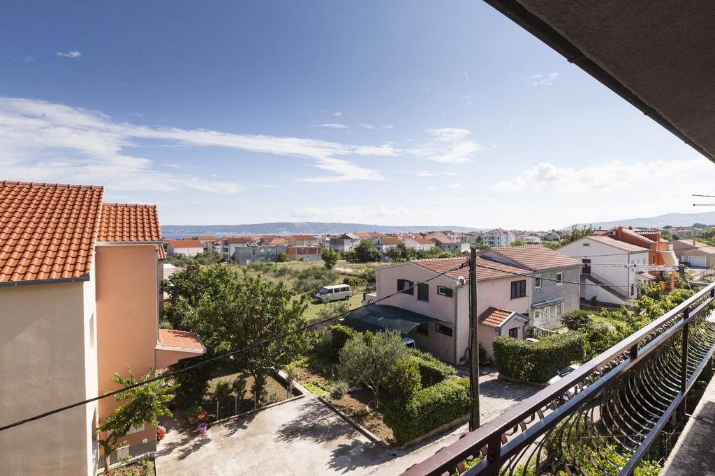 Apartment Dalmatia Kastela Ngoại thất bức ảnh