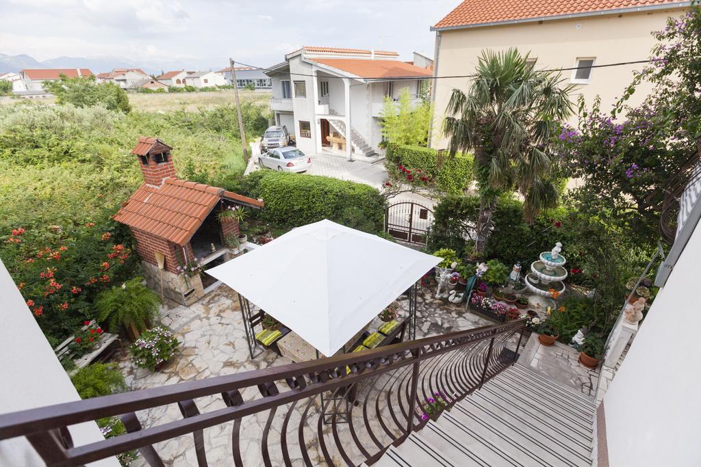 Apartment Dalmatia Kastela Ngoại thất bức ảnh