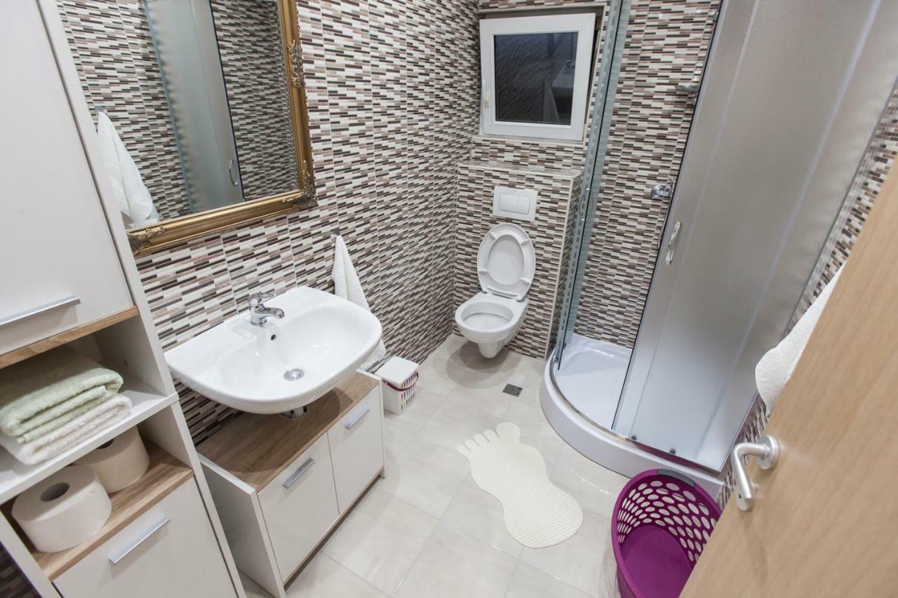 Apartment Dalmatia Kastela Ngoại thất bức ảnh